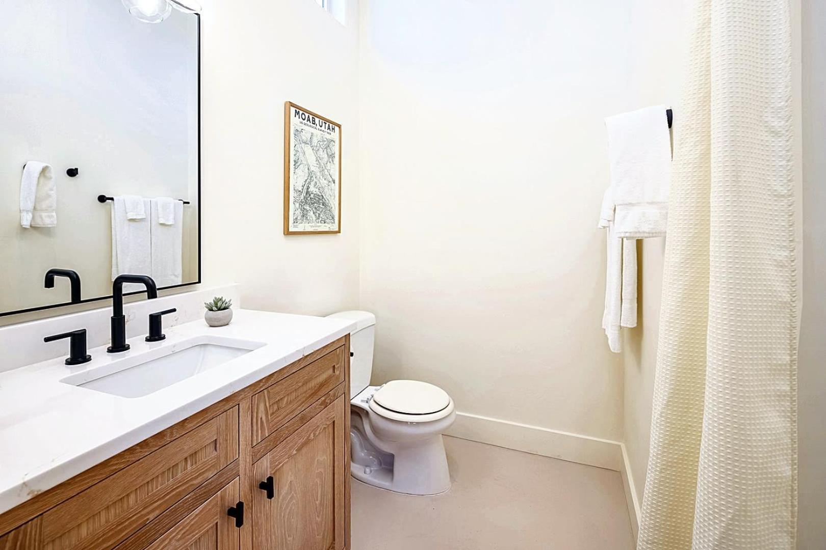Downtown Kokopelli West 3 - Newly Remodeled Stylish Studio Moab Exterior foto